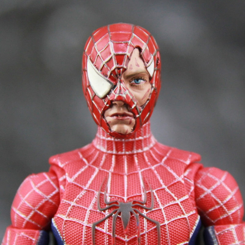 Action Figure Homem Aranha em Oferta